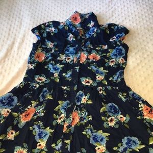 Arizona Jean Floral Dress